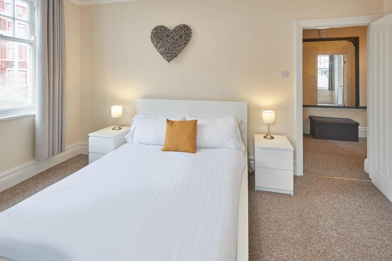 Host & Stay - The Townhouse Scarborough Bagian luar foto